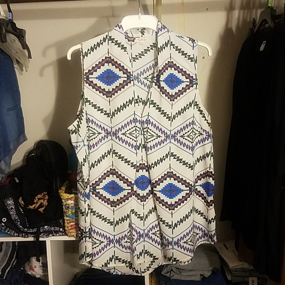 Cute blouse size large